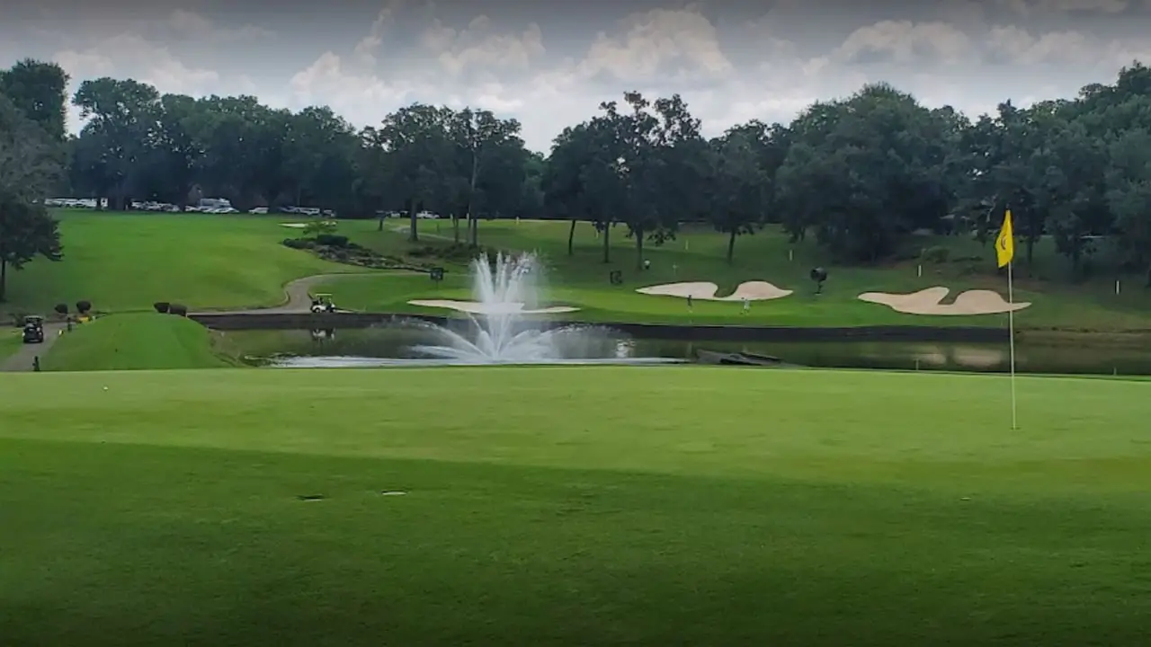 Hardscrabble Country Club is one of the Best Golf Courses in Fort Smith