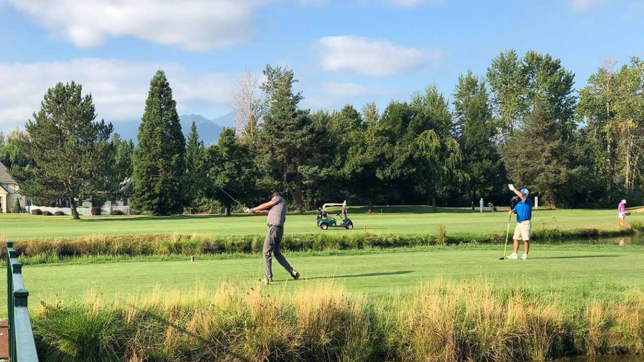 2 Best Golf Courses in Grants Pass, OR (2024)