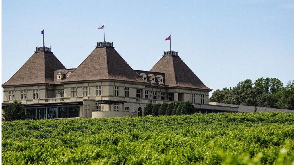 Chateau Elan Winery & Resort