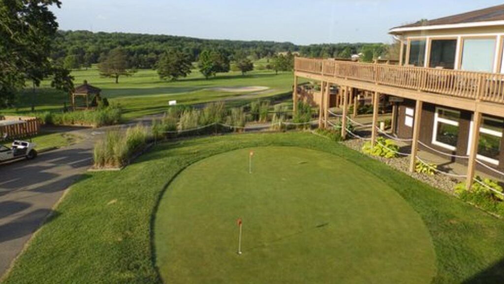 Cross Creek Resort