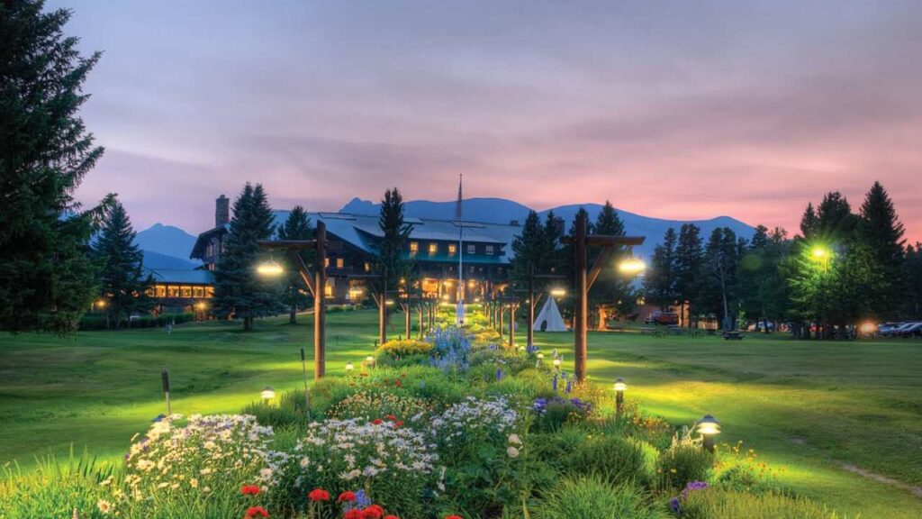Glacier Park Lodge