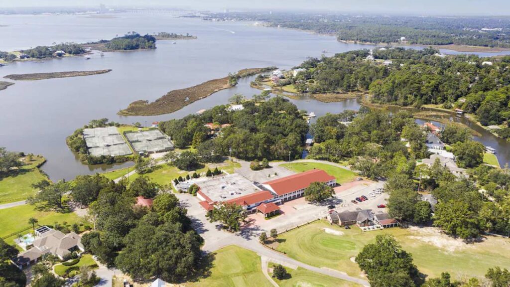Gulf Hills Hotel