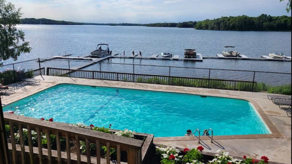 Ruttger's Bay Lake Resort