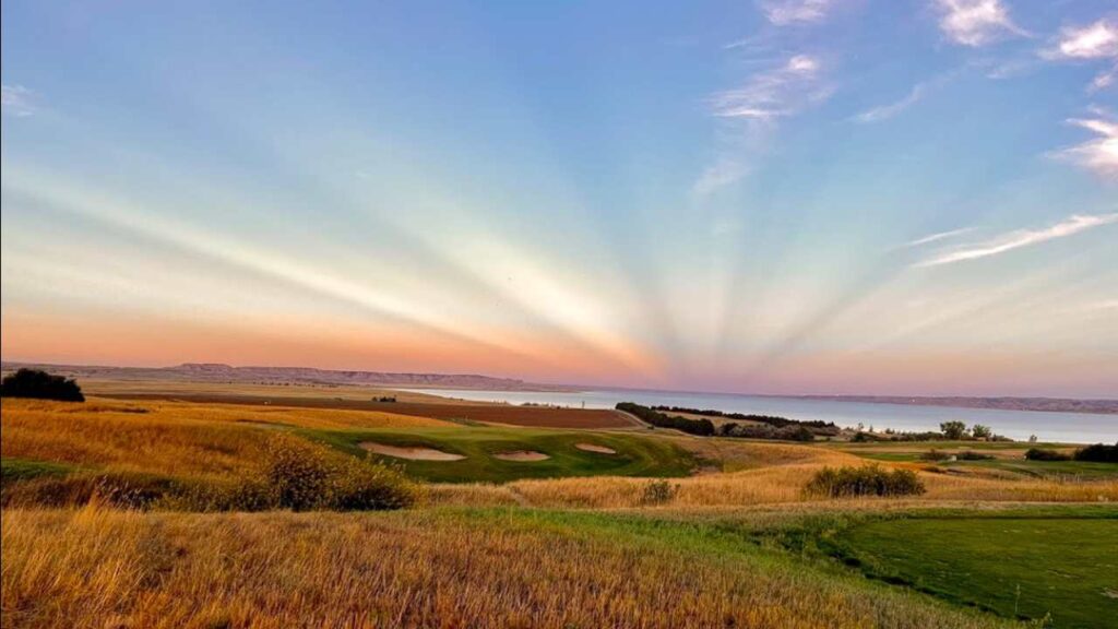 Golf Resorts in North Dakota